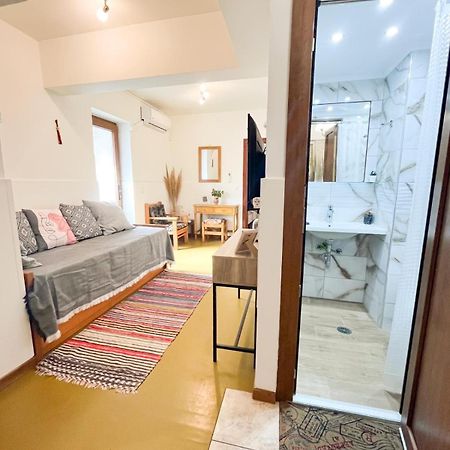 Miltiadis Apartments Kokkari Bagian luar foto